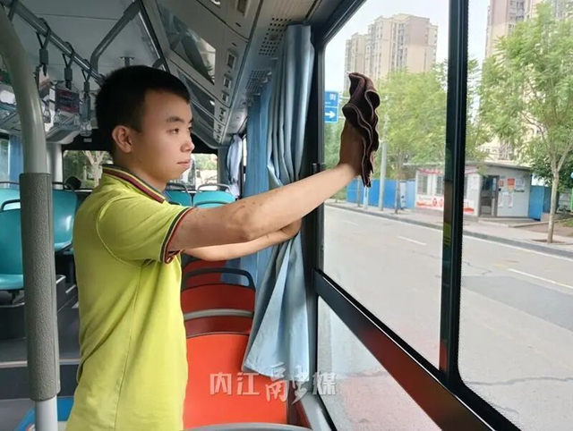 车2.jpg