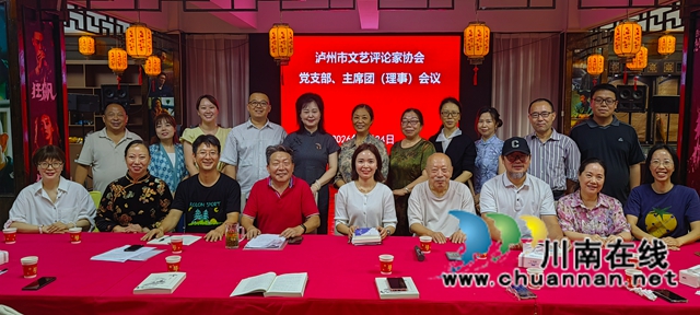 合影1.jpg