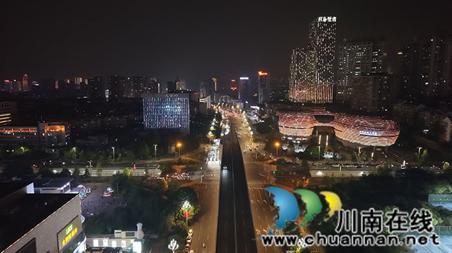 龙马潭夜景-(2).jpg