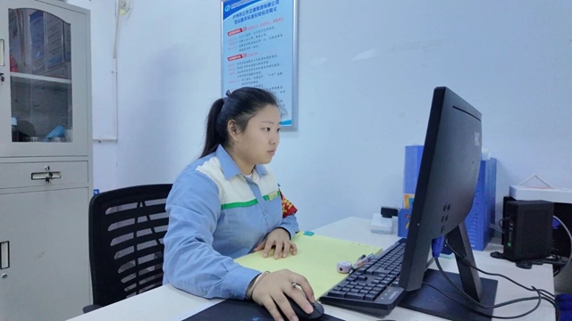 坚守岗位显担当|国庆节来泸州,公交始终与您同行(图2) 公交2.jpg