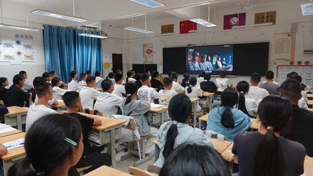毛5.jpg