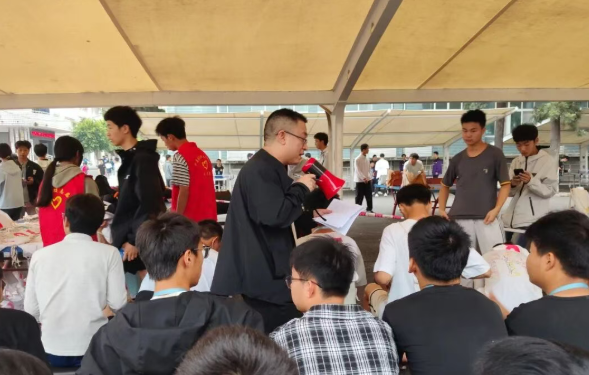 刷新10项校纪录!泸县建校第31届田径运动会顺利收官(图7) 工3.png