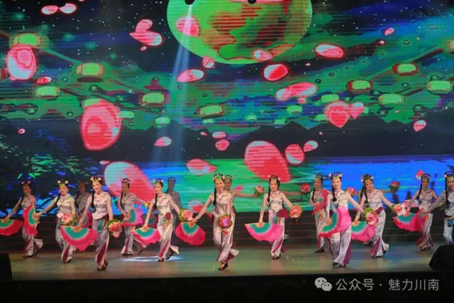 “泸永江”第三届老年文化艺术节文艺汇演在泸州举行
