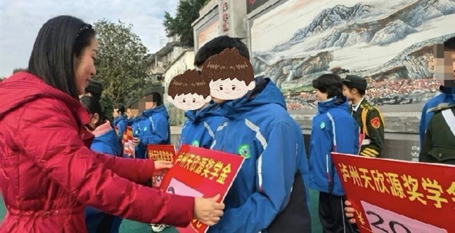 陈2.jpg