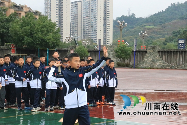投掷 (1).JPG
