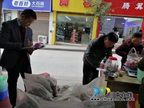 泸县云锦市场监管所开展春节食品专项抽检