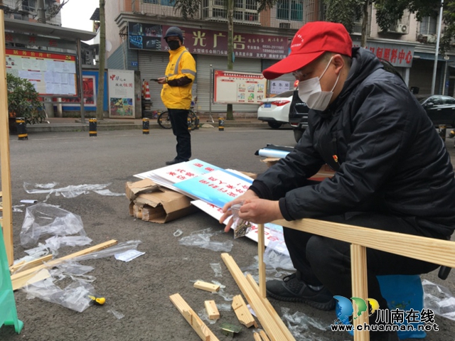 龙马潭区莲花池街道：人大代表为人民  防控战“疫”急先锋(图5)