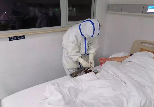 【西南医大中医院驰援武汉·一线】在武汉，他们8人做了同样的决定！(图21)