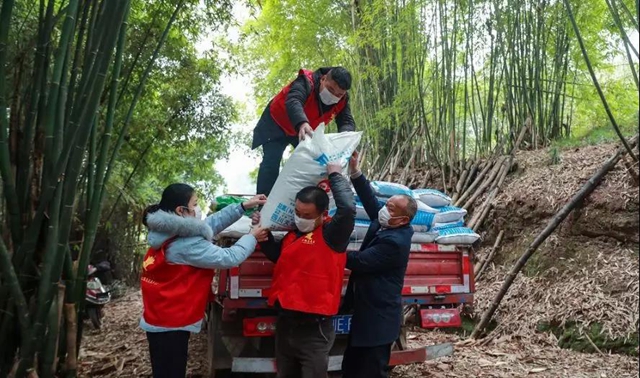 当好“保姆”+“保镖”，江阳全力以“复”(图12)