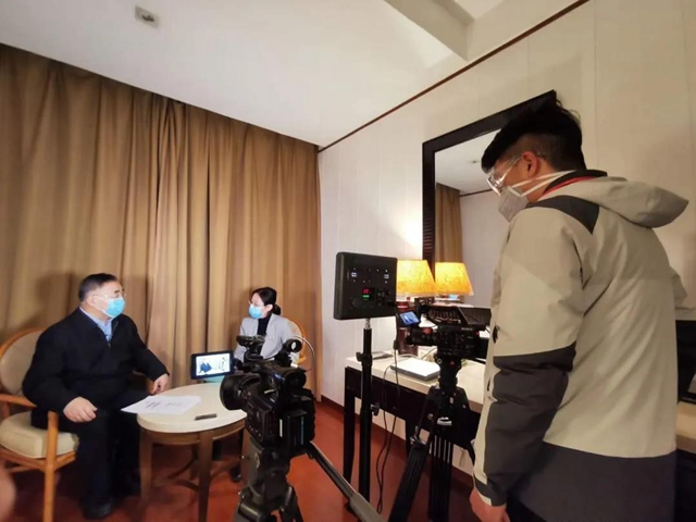 什么时候可以摘口罩？中央指导组专家回应(图2)