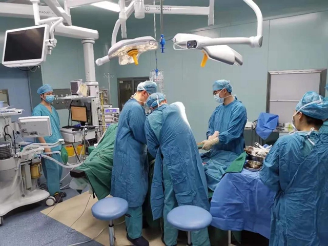 【西南医大附院•后方值守】严防死守手术室这方“净土”！(图2)