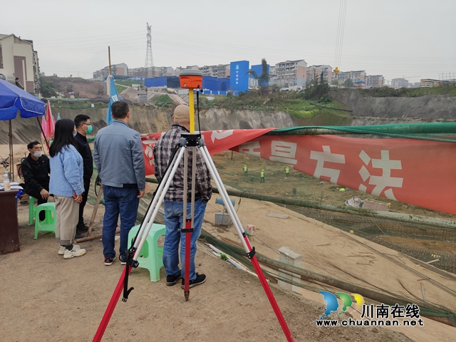 江阳区茜草街道桂圆林社区：抓住复工节点  落实安全检查