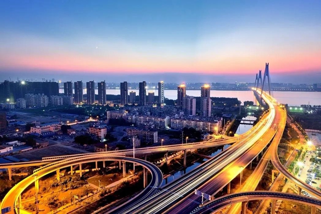 【西南医大中医院驰援武汉•寻人启事】武汉隔离病房，有人失踪了？(图2)