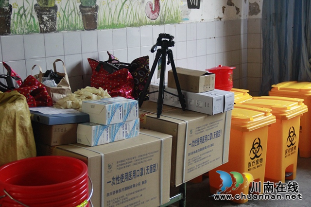 泸县建校开学复课准备工作接受县级评估检查(图12)