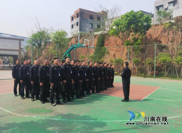 古蔺县综合行政执法局城监大队：深化“强转树”，提振“精气神”