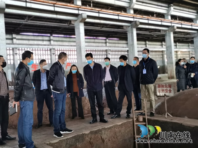 农发行四川省分行到泸县立石镇考察联源酒业发展情况