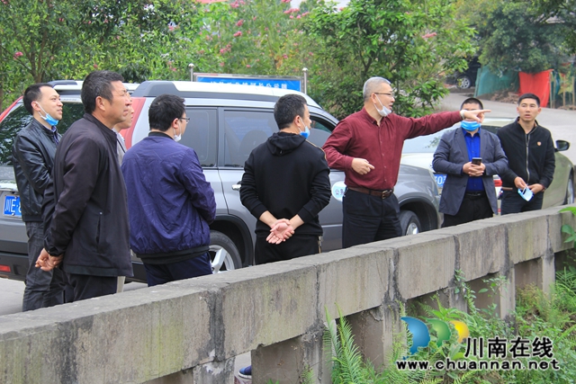 杨怀清到泸县云龙镇督导河长制暨环保工作