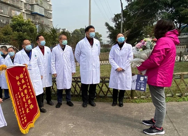 【时间轴】取消休假、去武汉、上一线······西南医大附院这两个月不负所托！(图24)