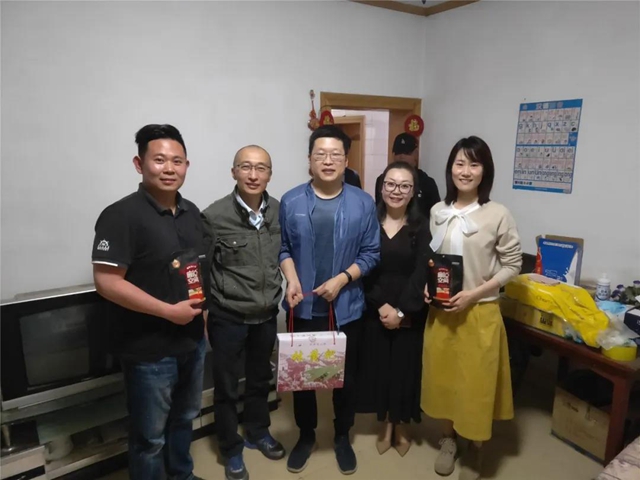 【脱贫攻坚】西南医大附院：送健康送温暖，还送去了一趟精心准备的课！(图6)