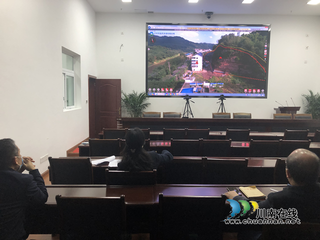 泸州市自然资源和规划局领导“微服私访” 督导地灾防治工作(图2)