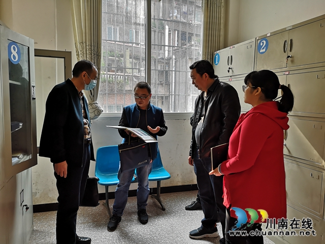 合江县档案馆下乡镇指导档案史志工作