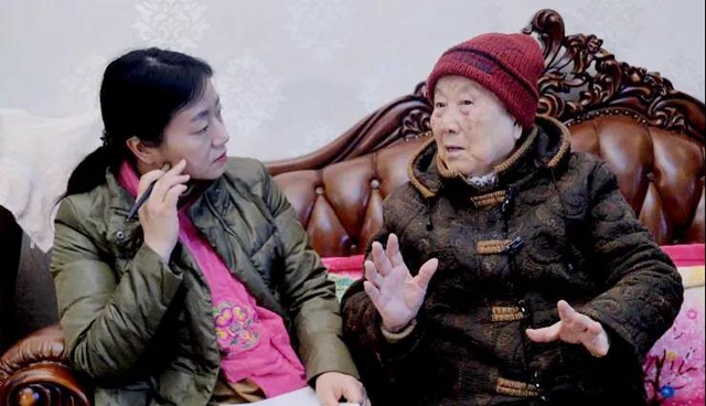 【风雨70载·忠山力量】那会儿没有救护车，医护人员用什么转运病人？