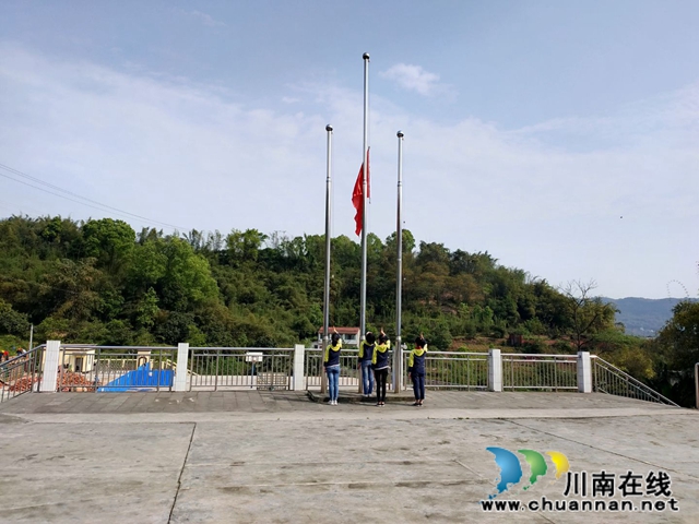 纳溪区天仙镇中心小学开展别样的开学典礼(图2)