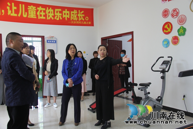泸州市妇联主席刘瑶带队调研泸县云龙镇妇女儿童工作(图4)