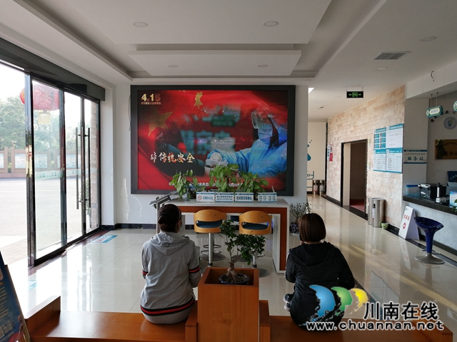 泸县玉蟾街道开展“国家安全教育日”宣传活动(图9)