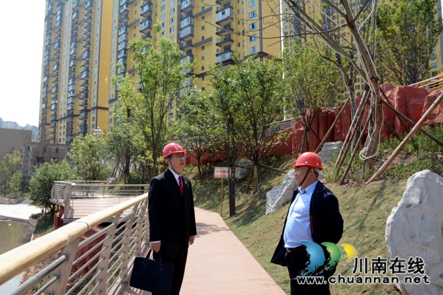 古蔺县法院院长汪小川到四川古鼎房地产开发有限公司调研破产重整推进情况(图3) 古蔺县法院院长汪小川到四川古鼎房地产开发有限公司调研破产重整推进情况(图3)