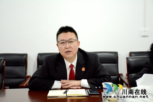 古蔺县法院院长汪小川到四川古鼎房地产开发有限公司调研破产重整推进情况(图6) 古蔺县法院院长汪小川到四川古鼎房地产开发有限公司调研破产重整推进情况(图6)