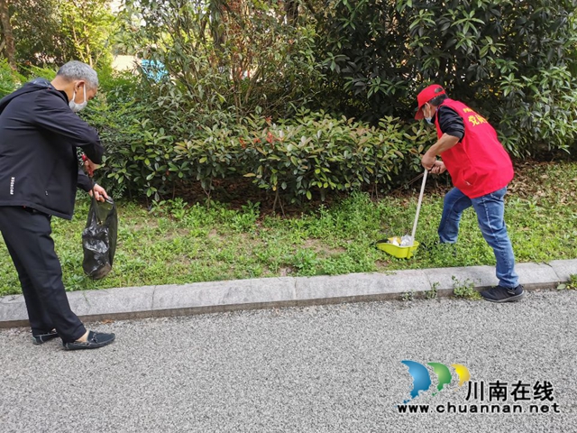 江阳区茜草街道沙坪社区开展爱国卫生月环境整治周活动(图2) 江阳区茜草街道沙坪社区开展爱国卫生月环境整治周活动(图2)