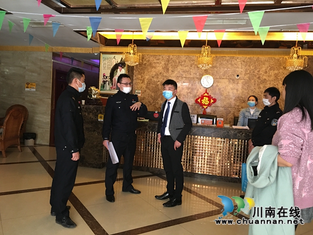 龙马潭区小市街道持续深入推进扫黑除恶专项斗争