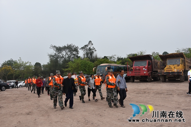 江阳区开展地质灾害应急演练(图2) 江阳区开展地质灾害应急演练(图2)