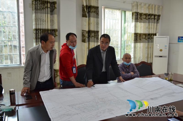 省市联合组团到威鑫煤业明察暗访安全生产工作(图2) 省市联合组团到威鑫煤业明察暗访安全生产工作(图2)