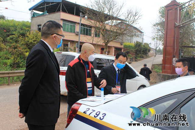 纳溪法院：变卖机器设备42万元 加快兑现农民工工资的步伐(图3)