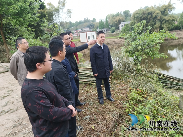 章磊率队督导龙溪河河长制工作