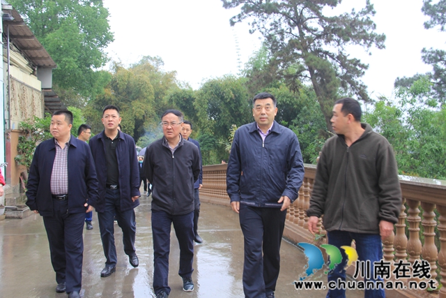 王波率队到泸县云龙镇裕丰家庭农场开展调研活动　