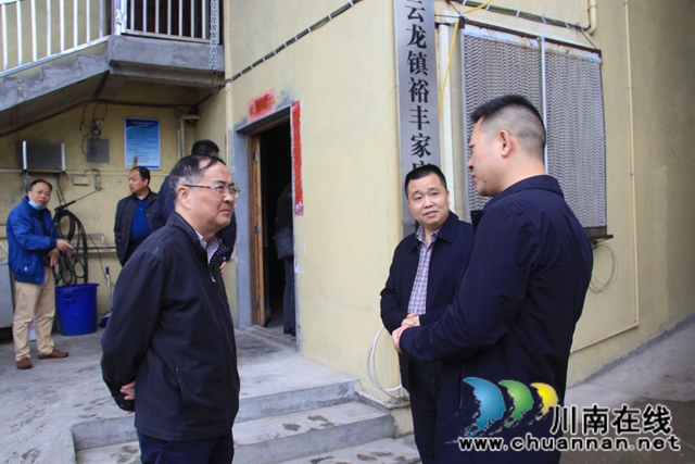 王波率队到泸县云龙镇裕丰家庭农场开展调研活动　(图3)