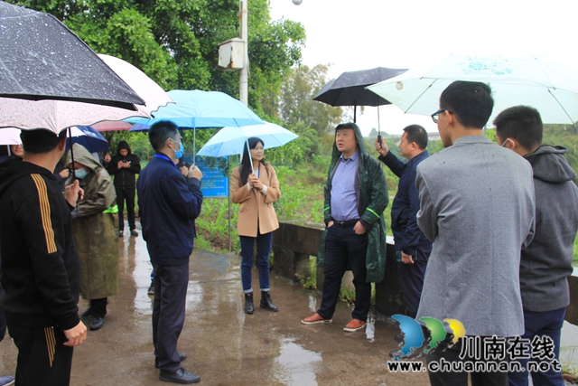 泸县云龙镇、龙马潭区石洞街道在云龙镇召开龙溪河河长制工作联席会议