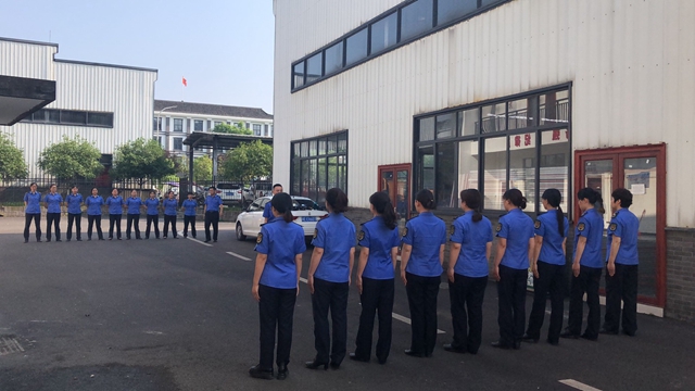 泸县综合行政执法局组织执法人员开展大练兵活动(图4) 泸县综合行政执法局组织执法人员开展大练兵活动(图4)