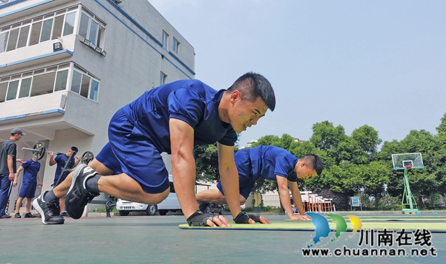 为了梦想而奋斗！泸州残疾运动员和消防员们的励志青春(图9)