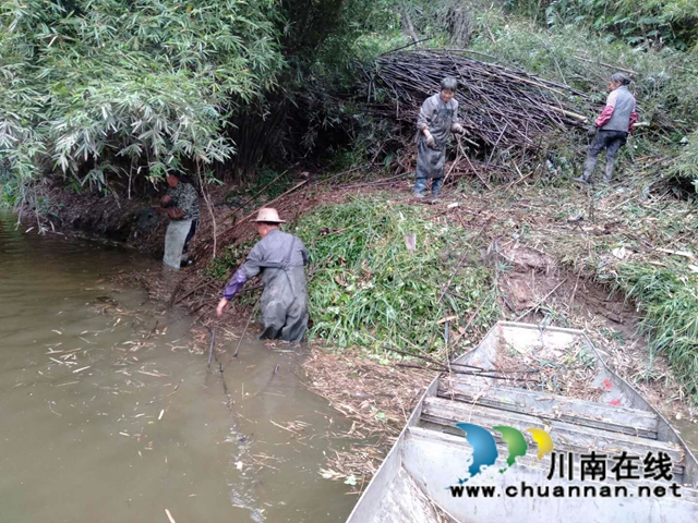 泸县玉蟾街道持续开展河长制工作推动治理常态化(图7)