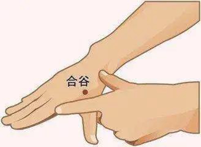 【围观】跨越1560多公里,终于治好了她40年顽疾!(图7) 【围观】跨越1560多公里,终于治好了她40年顽疾!(图7)