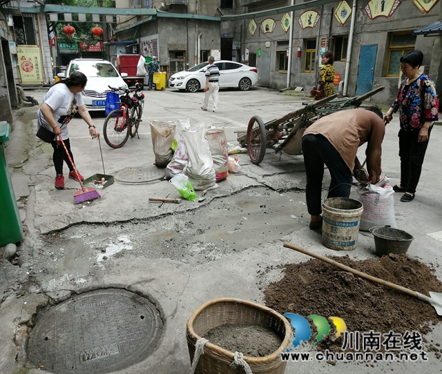 龙马潭区小市街道：风雨无阻 暖心守护(图2)