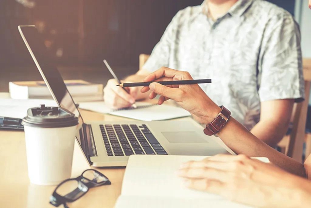 人社部拟发布这10个新职业。最亮的是它!(图3) 人社部拟发布这10个新职业。最亮的是它!(图3)