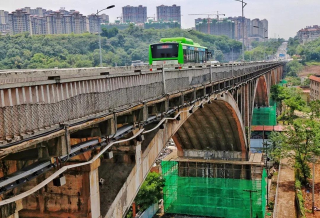 7月将全封闭!泸州长江大桥加固、瘦身、升级……你有啥建议快来提!(图2) 7月将全封闭!泸州长江大桥加固、瘦身、升级……你有啥建议快来提!(图2)