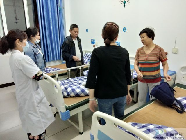 茜草街道彭湾社区关爱居民纪实(图2) 茜草街道彭湾社区关爱居民纪实(图2)