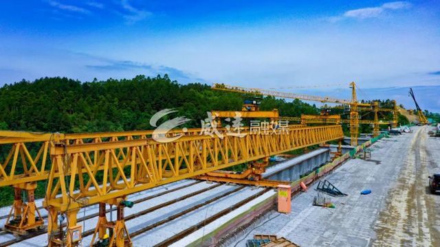 双向6车道!内江又一条高速公路即将通车,直通天府国际机场(图6) 双向6车道!内江又一条高速公路即将通车,直通天府国际机场(图6)