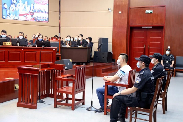 宜宾郭昌平、罗国兵组织领导黑社会性质组织案一审宣判:2名首犯分别获刑17年、19年(图3) 宜宾郭昌平、罗国兵组织领导黑社会性质组织案一审宣判:2名首犯分别获刑17年、19年(图3)